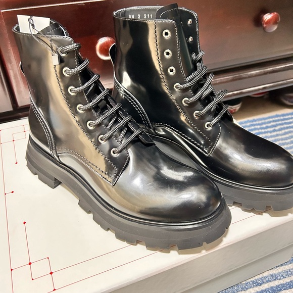 Alexander McQueen combat boots size 39 - Picture 1 of 5